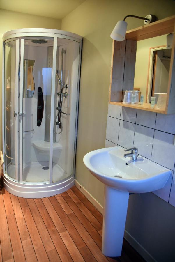 La Marine Hotel Sibiril Екстериор снимка