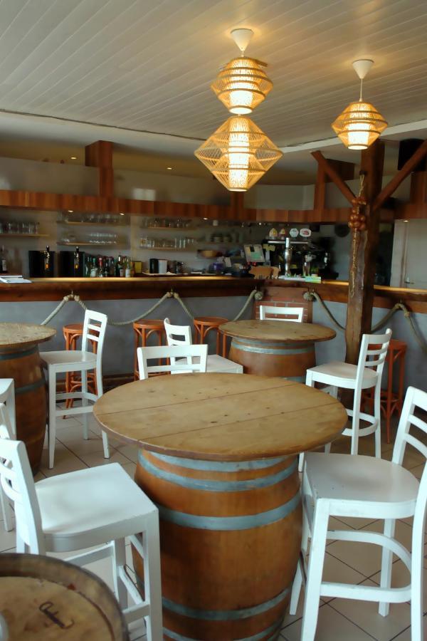 La Marine Hotel Sibiril Екстериор снимка